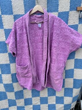 L.Space lilac towel Textured Sunburst Short Sleeve beach robe